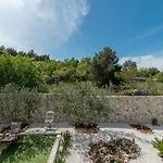 Three Bedroom فيلة *