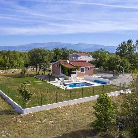 Three Bedroom Willa